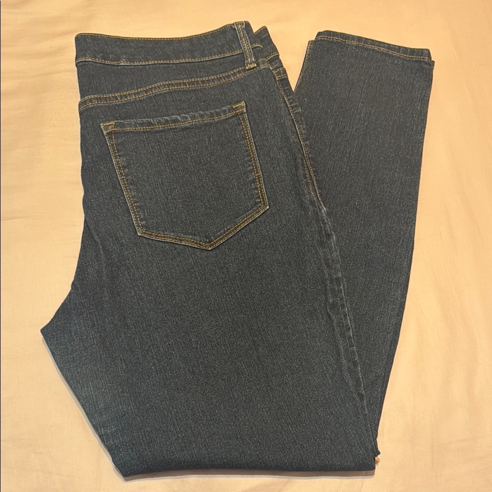 Old Navy Mid-Rise Super Skinny Jeans